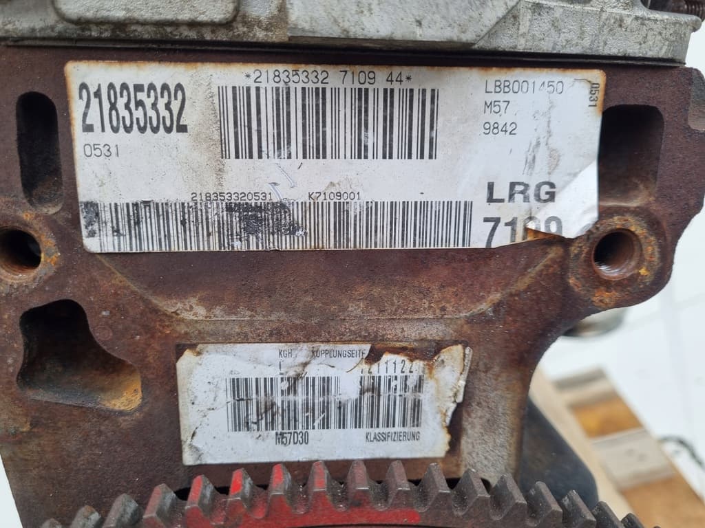 Moteur 306D1 — vue 5