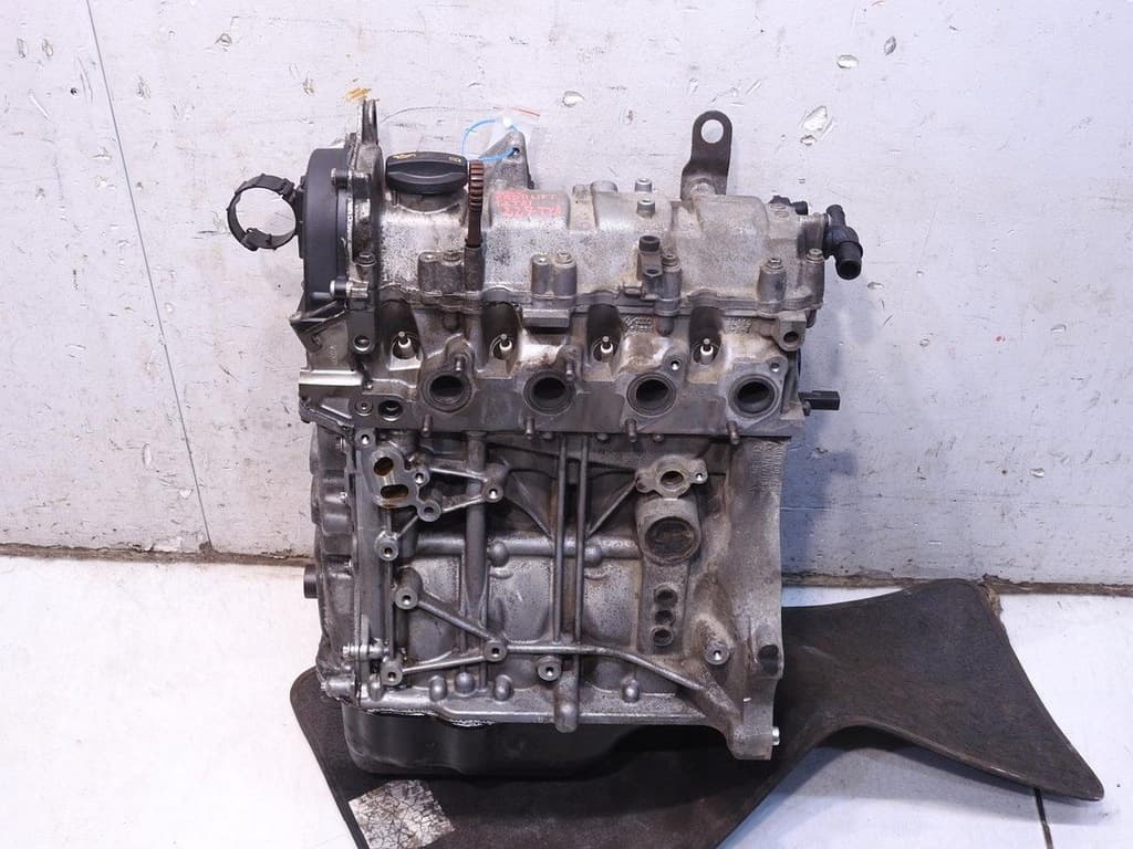 Moteur CBZB — vue 4