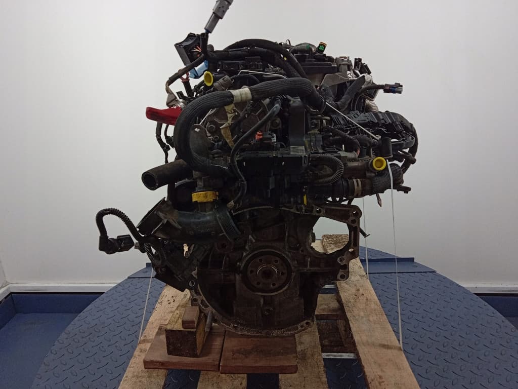 Moteur 8HR (DV4C) — vue 2