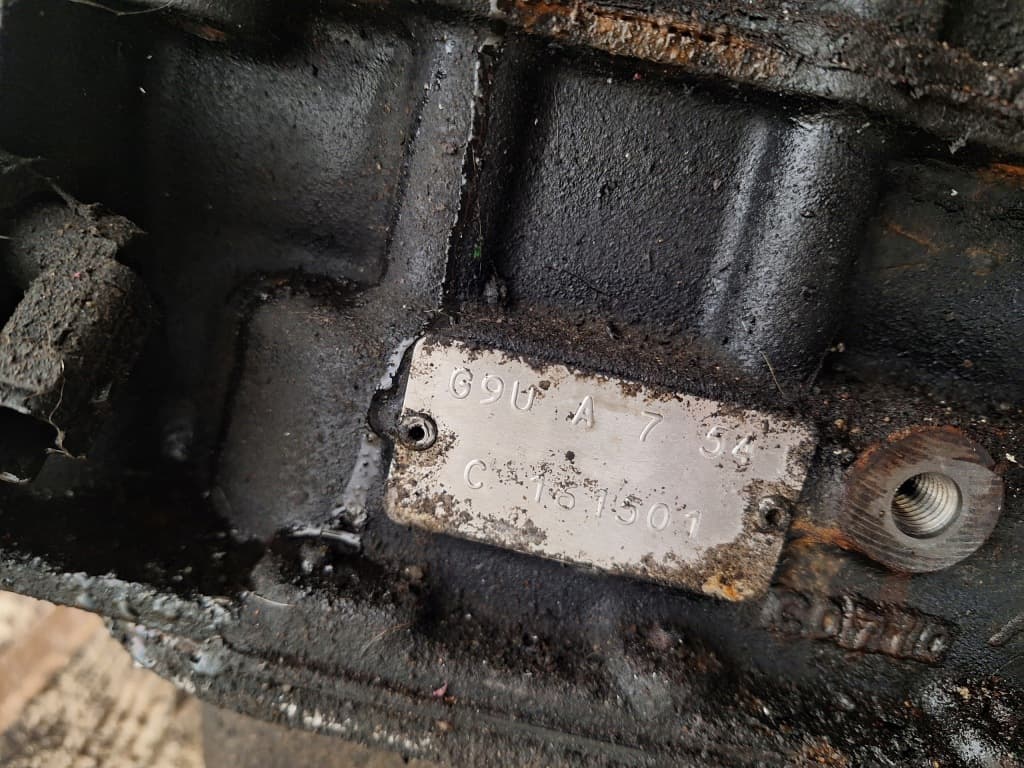 Moteur G9U 632 — vue 5