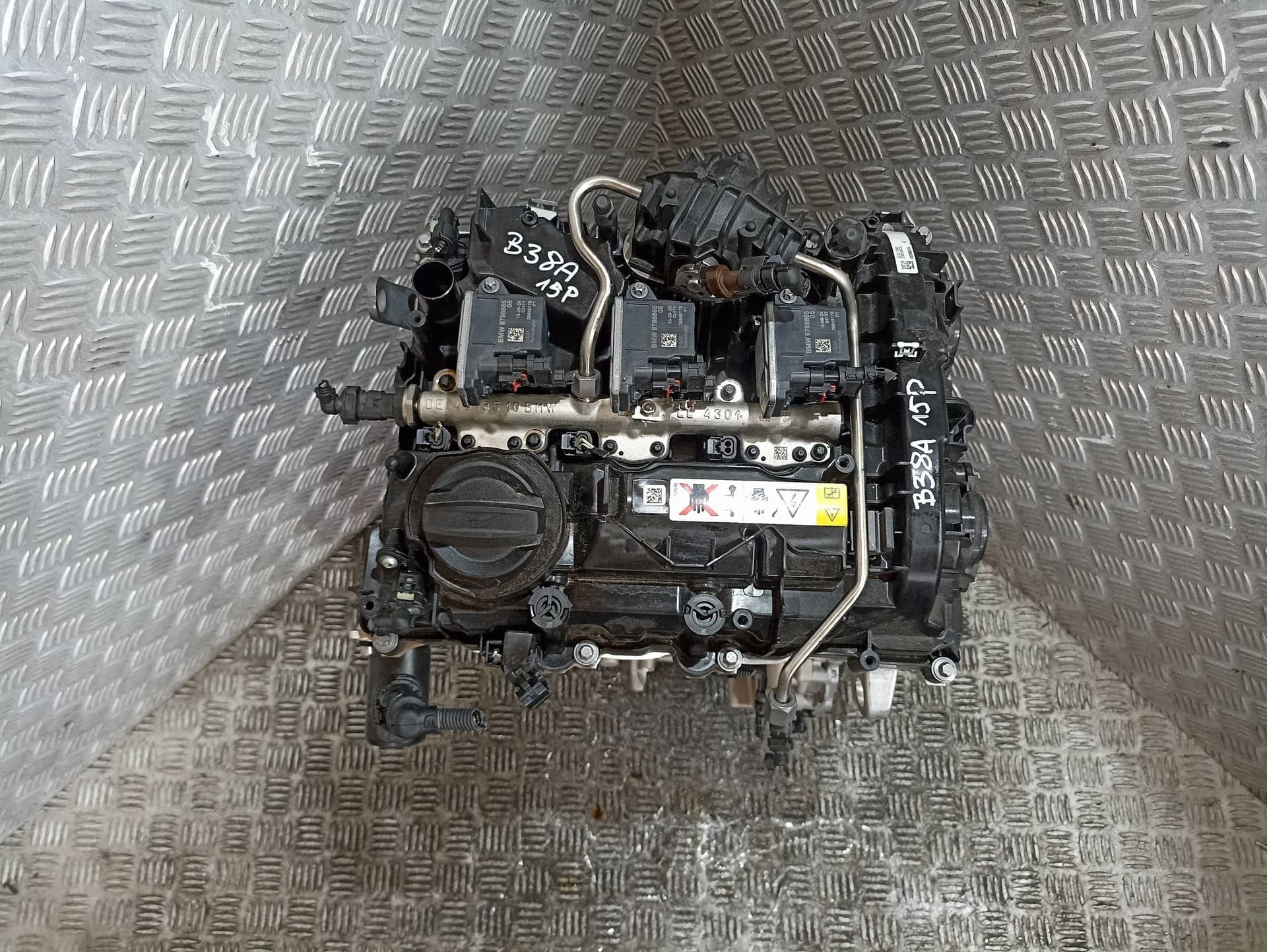 Moteur B38 A15 P — vue 2