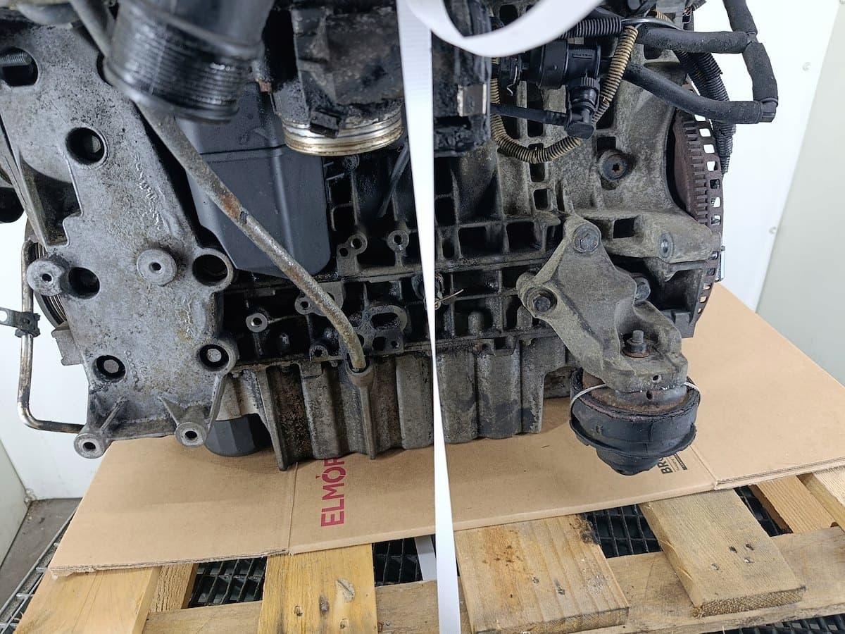 Moteur B 5254 T2 — vue 9