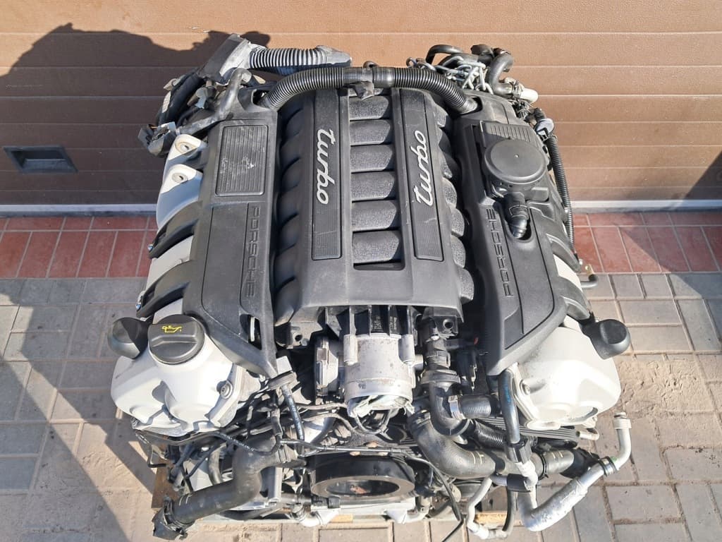 Moteur M 48.70 pour Porsche