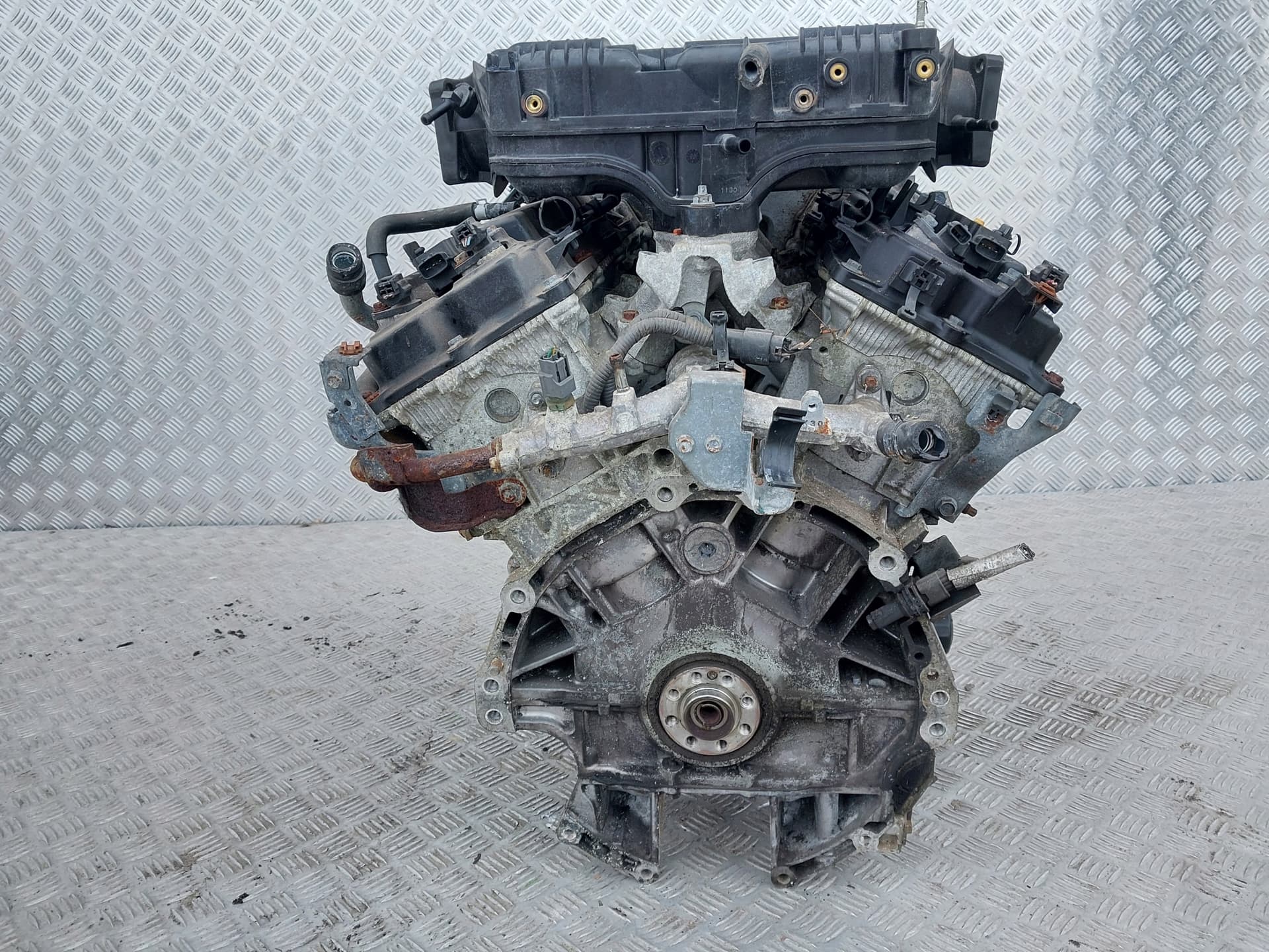 Moteur VQ35HR — vue 2