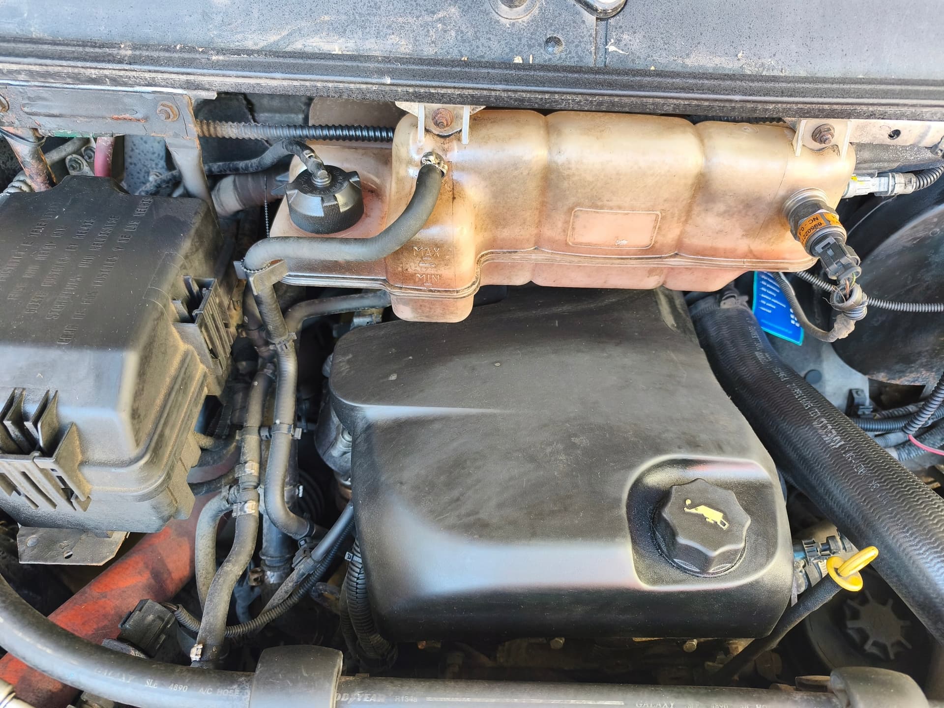 Moteur F1CE0481H - Image 1