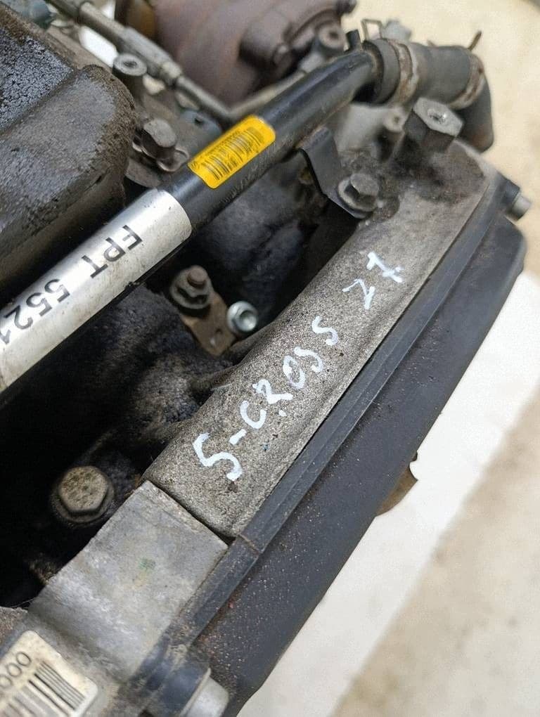 Moteur D16AA — vue 8