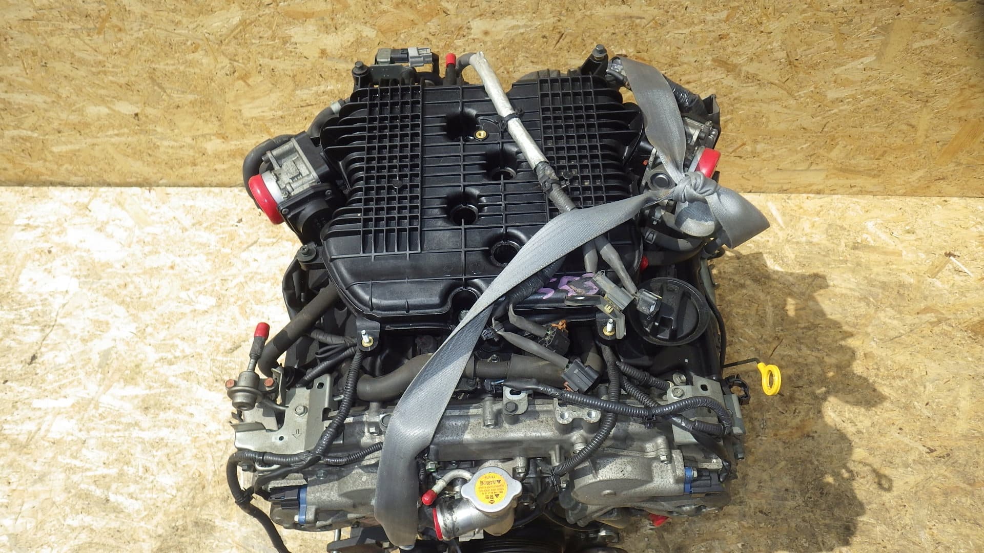 Moteur VQ25DE — vue 2