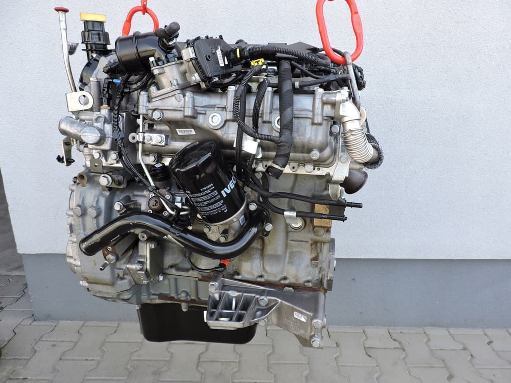 Moteur F1CFL4117 — vue 4