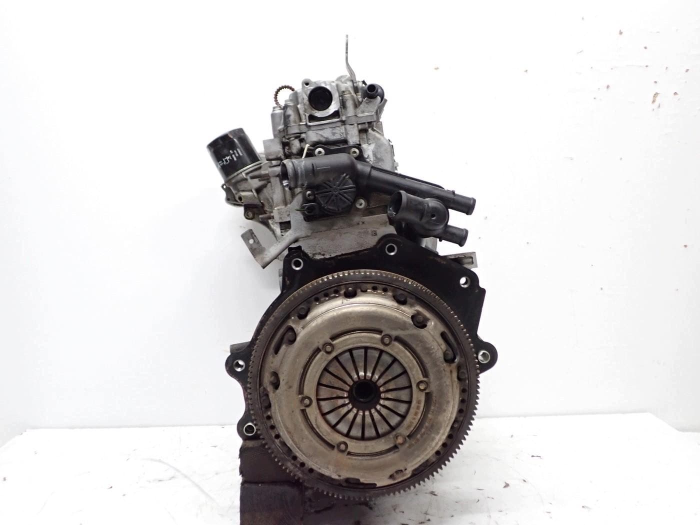 Moteur CBZA — vue 3