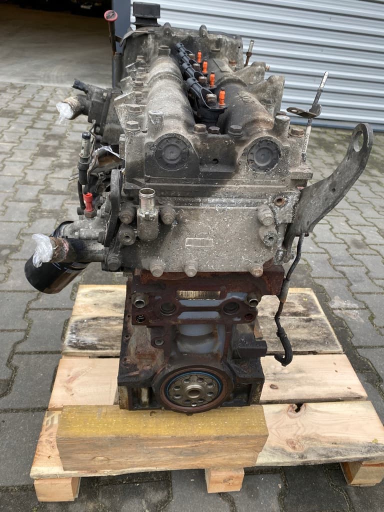 Moteur F1CE3481E — vue 4