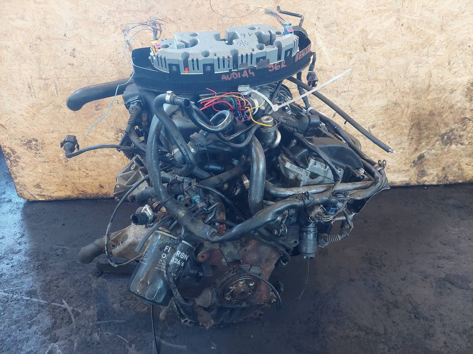 Moteur AEB — vue 7
