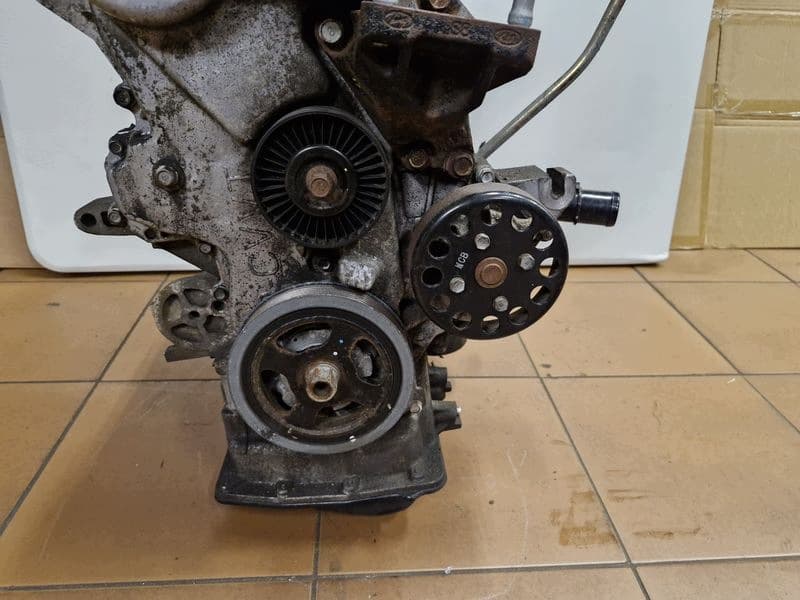 Moteur G4FD — vue 5