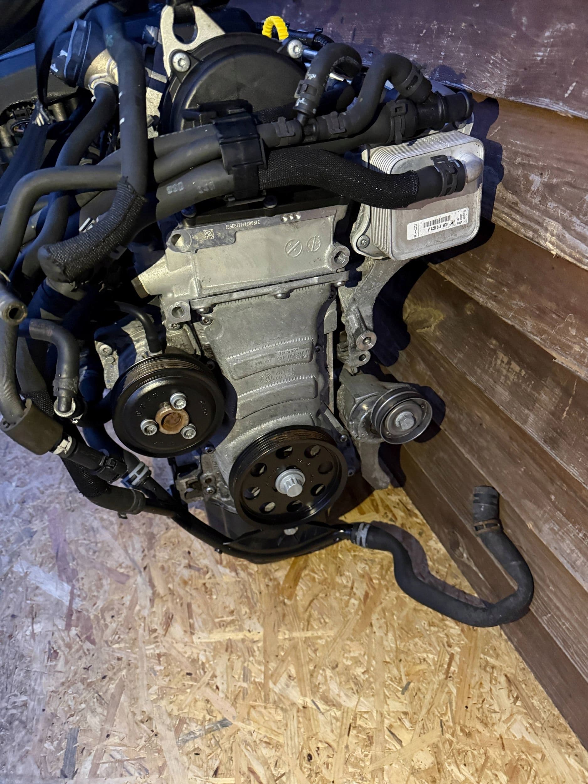 Moteur CBZA — vue 10
