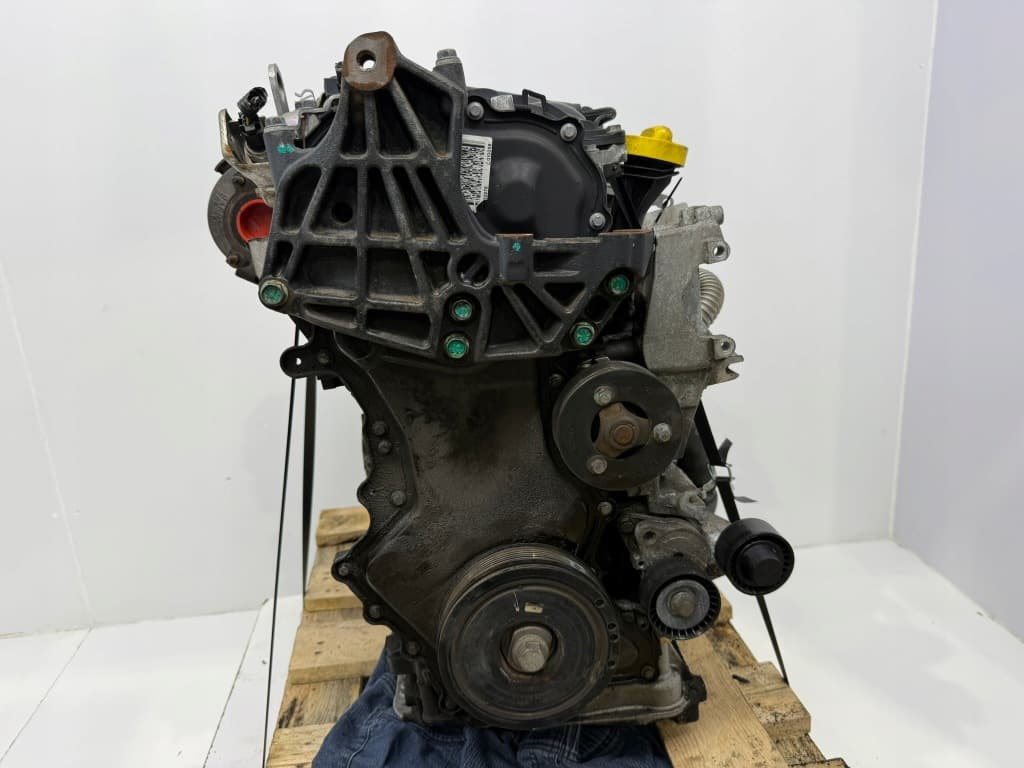 Moteur M9R 830 — vue 4