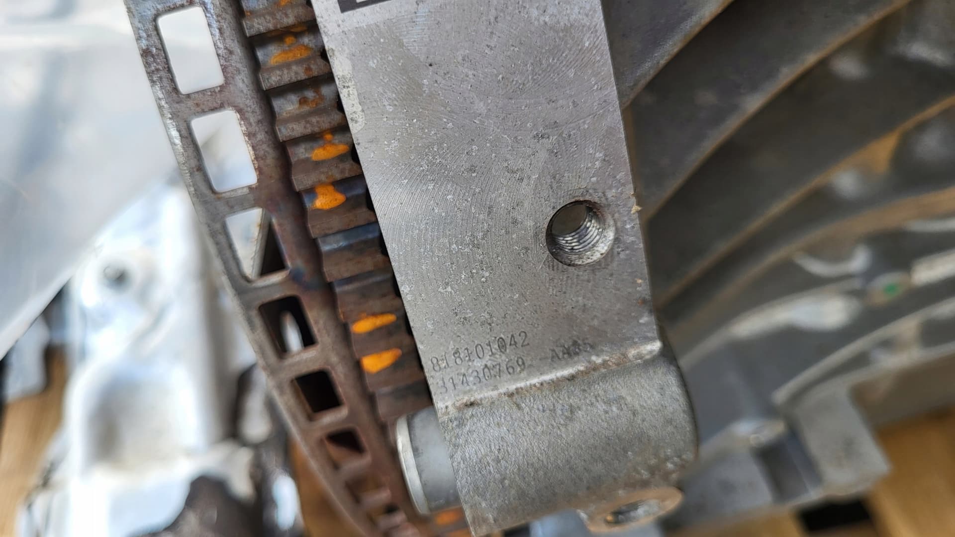 Moteur B 4204 T14 — vue 10