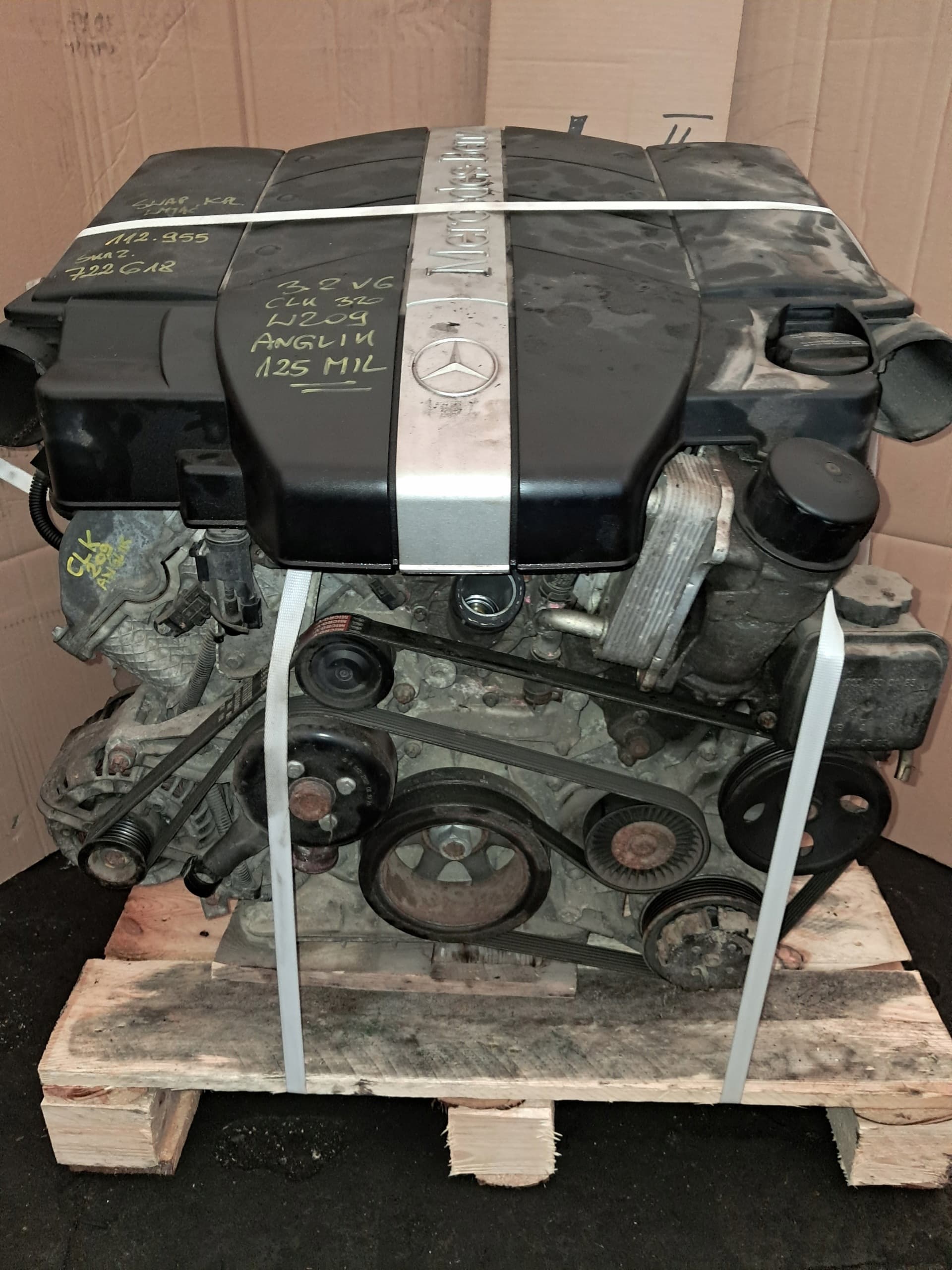 Moteur M 111.956 — vue 4
