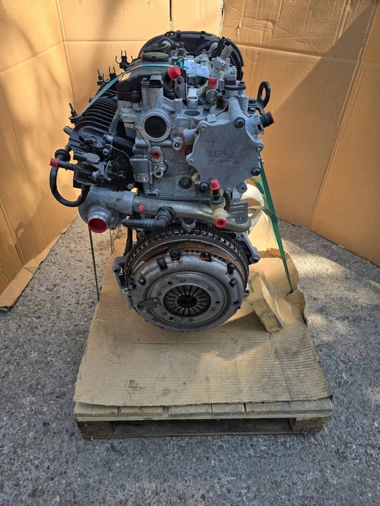 Moteur B 4204 T37 — vue 3
