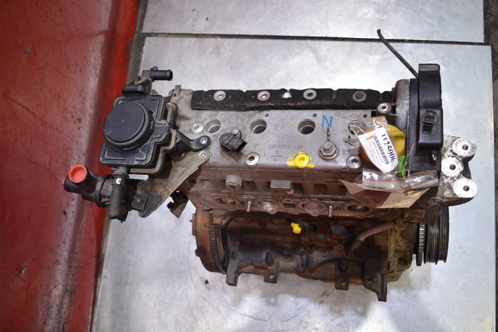 Moteur 198 A4.000 — vue 4