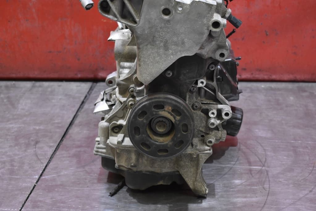 Moteur CZDB — vue 5
