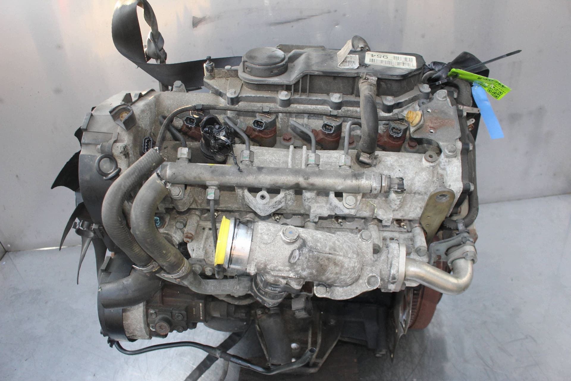 Moteur F1AE0481G — vue 3