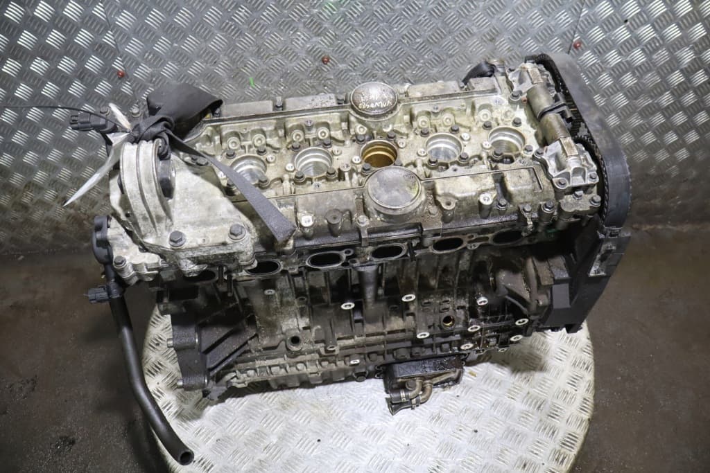 Moteur B 6294 T — vue 4