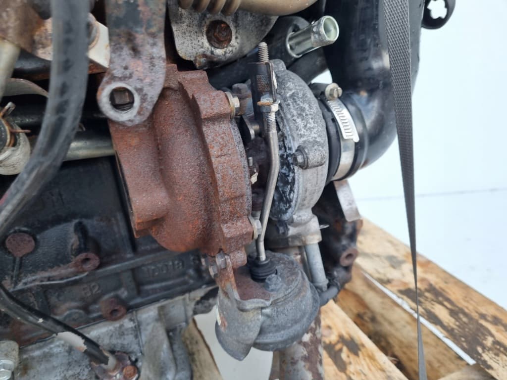 Moteur A 17 DTR — vue 3