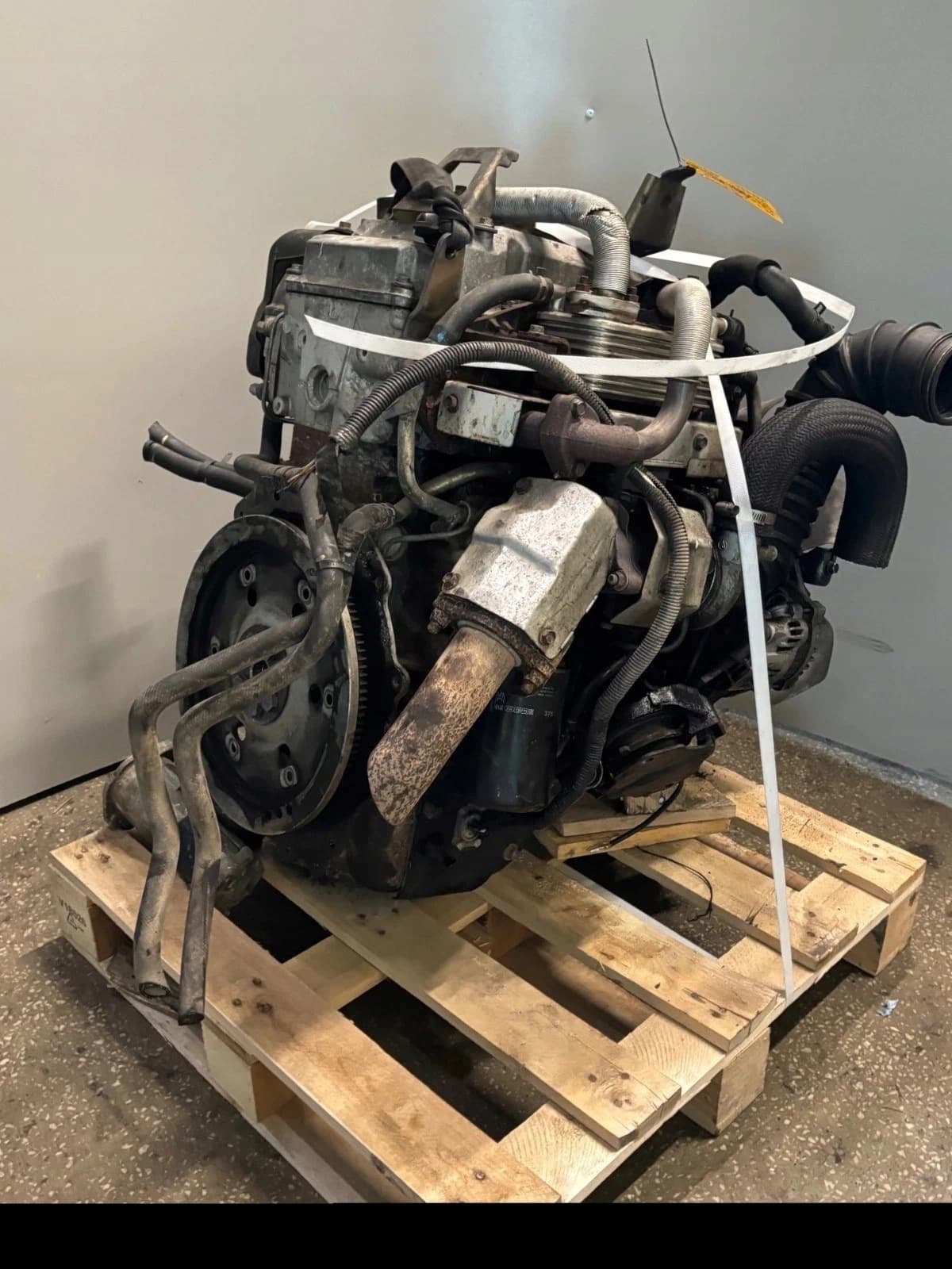 Moteur 4M41 — vue 6