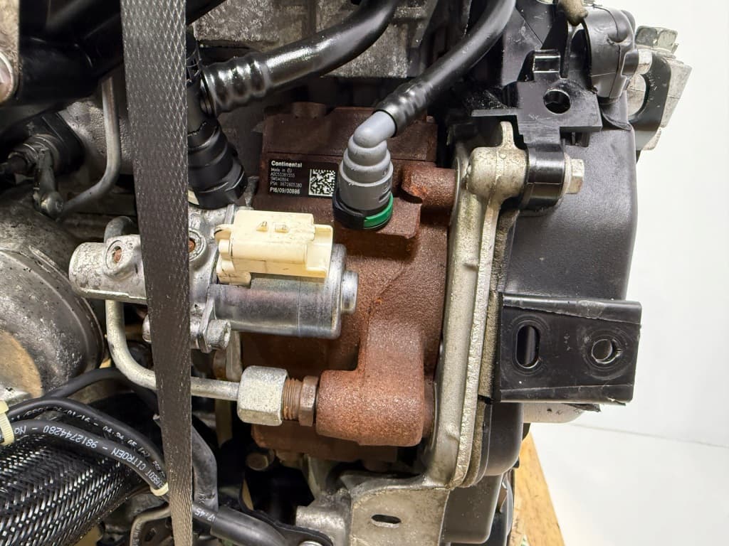 Moteur 9HD — vue 6