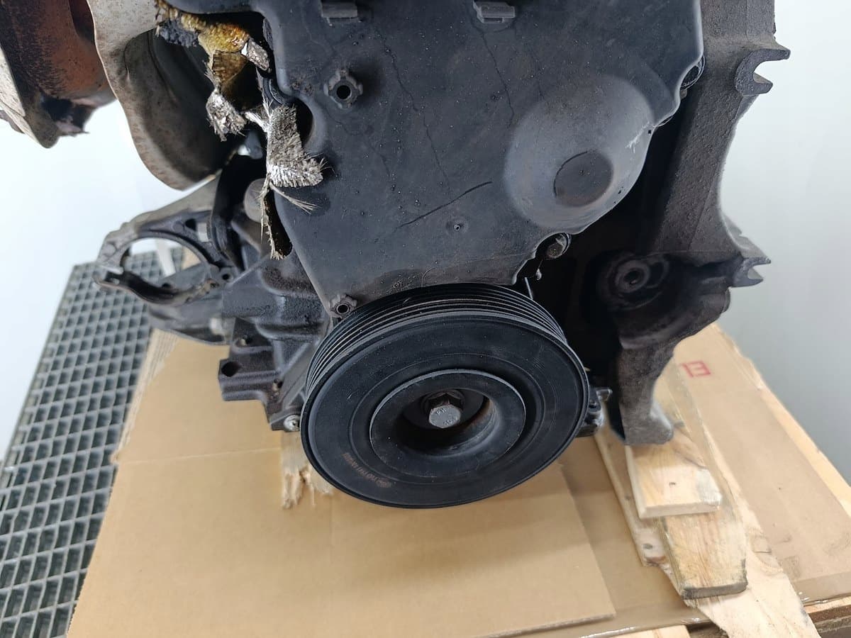 Moteur F4R 770 — vue 4