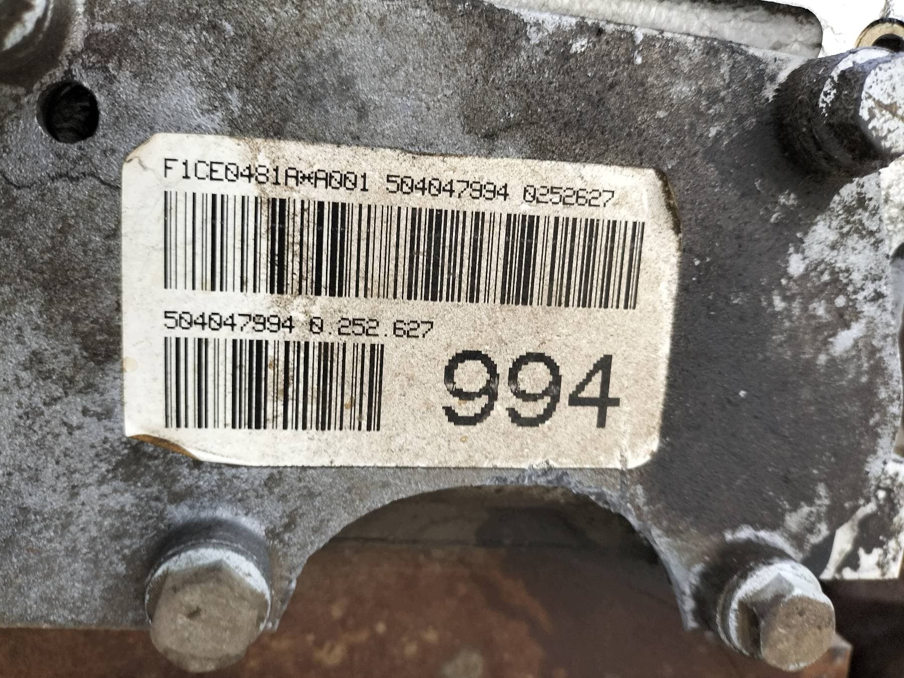 Moteur F1CE0481A — vue 4