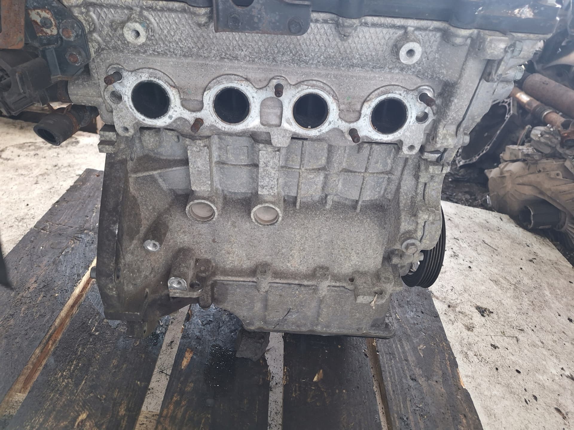 Moteur G4LA — vue 4