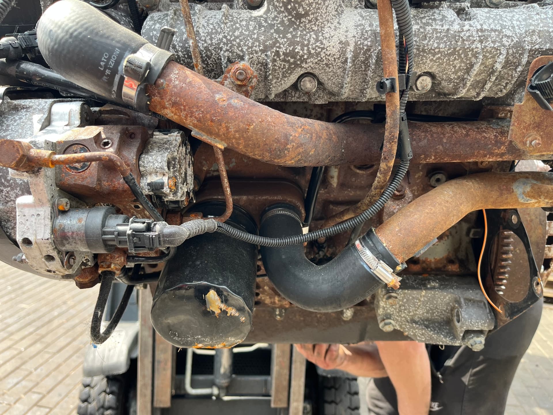 Moteur F1AE0481C — vue 11