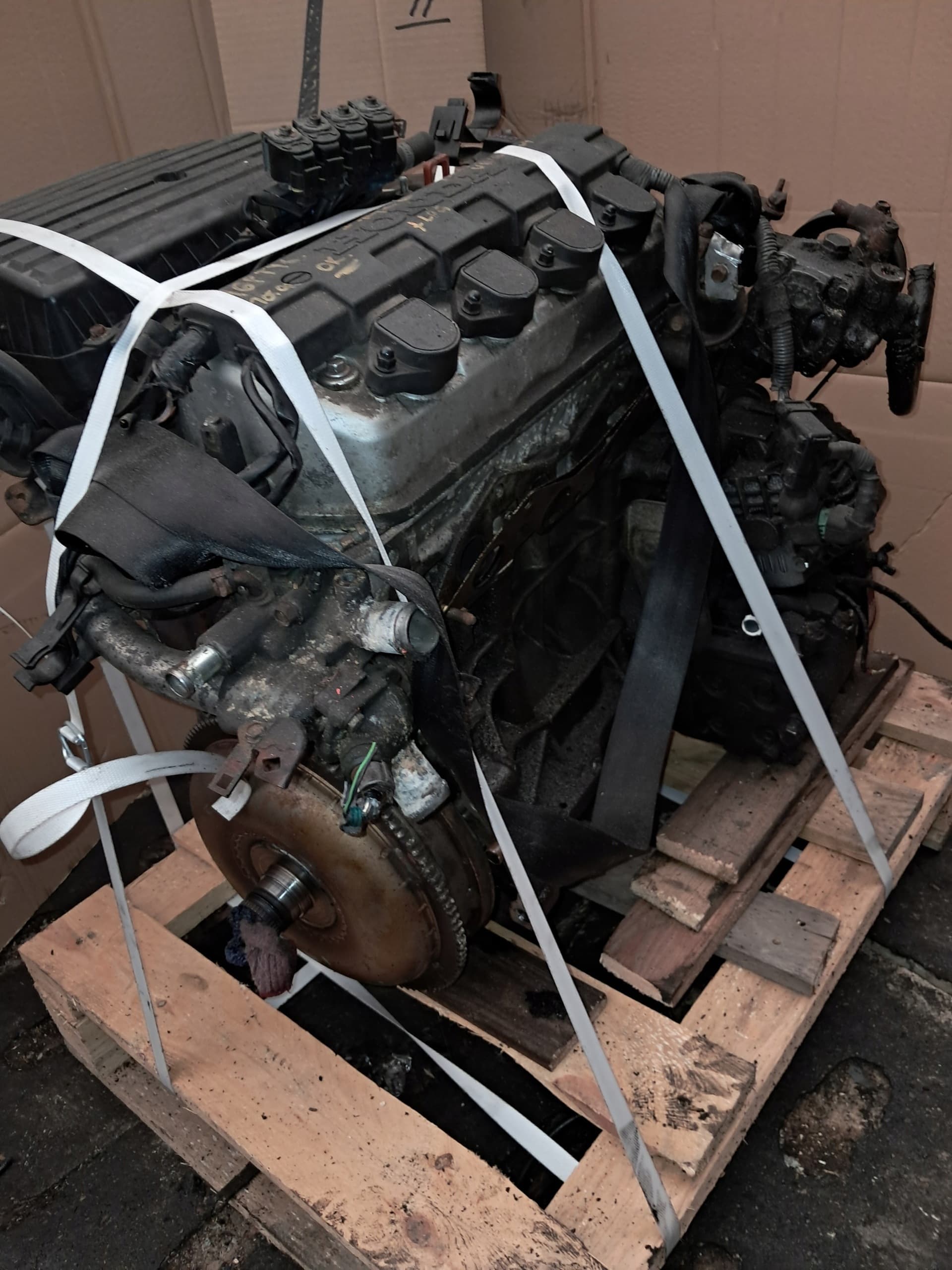 Moteur D14Z6 — vue 6