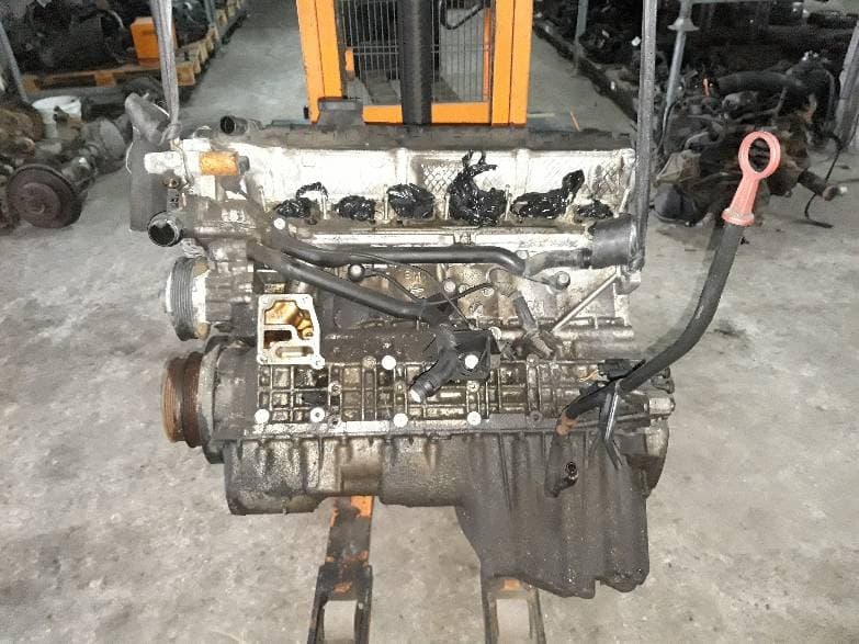 Moteur M52 B28 (286S1) — vue 6