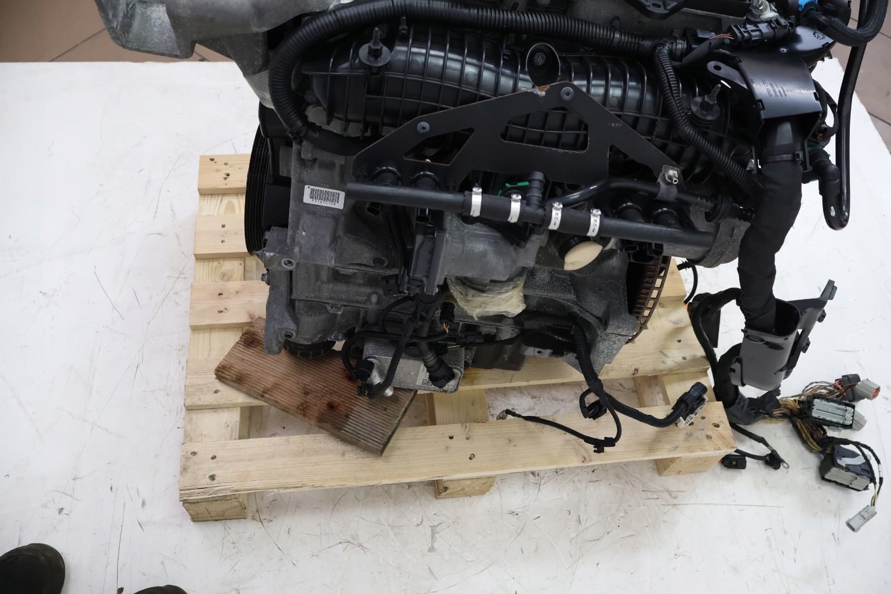 Moteur B 4204 T23 — vue 2