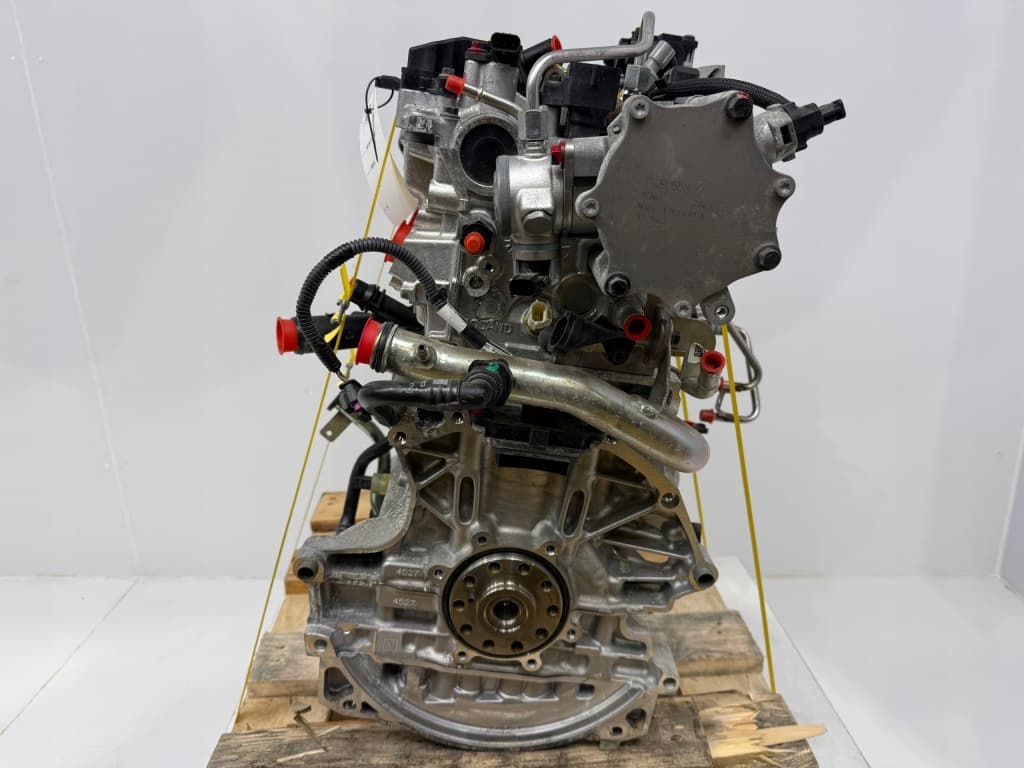 Moteur B 4204 T46 — vue 4