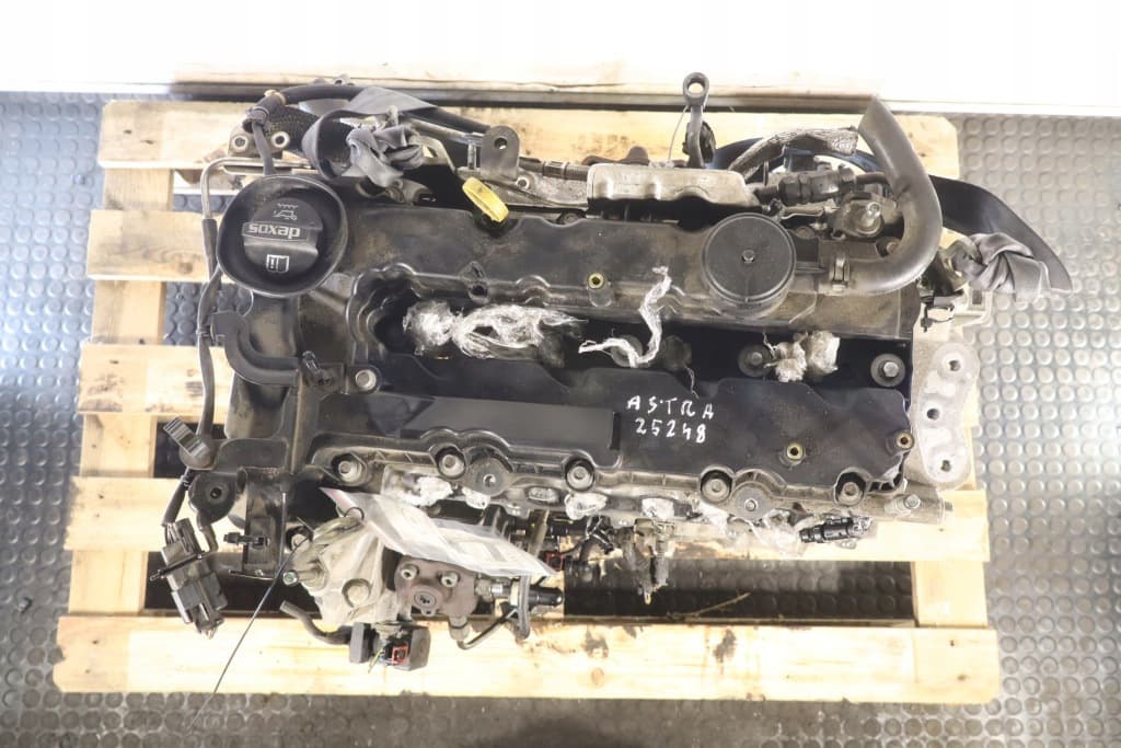 Moteur B 16 DTL — vue 4