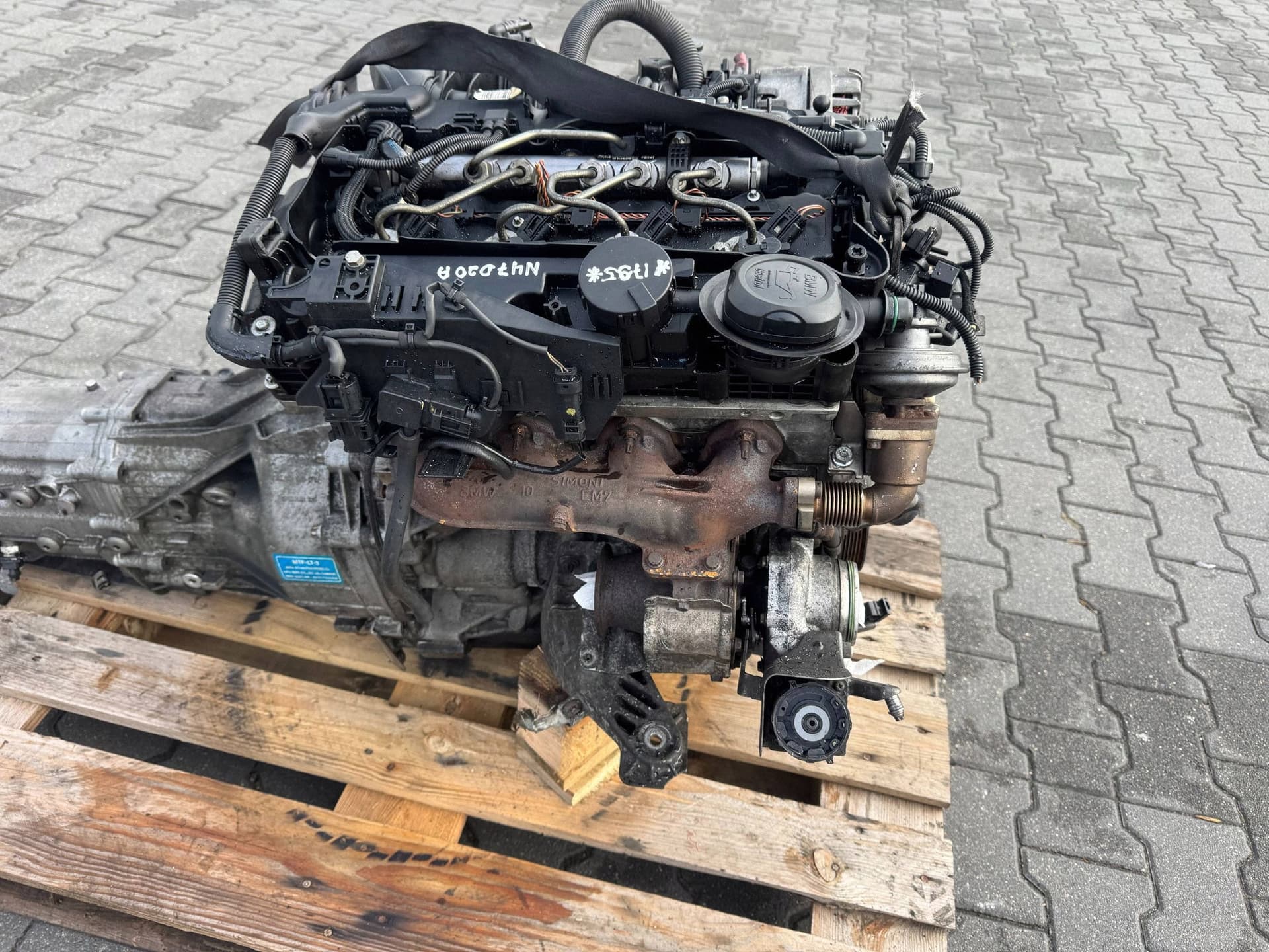 Moteur N47 D20 A — vue 8
