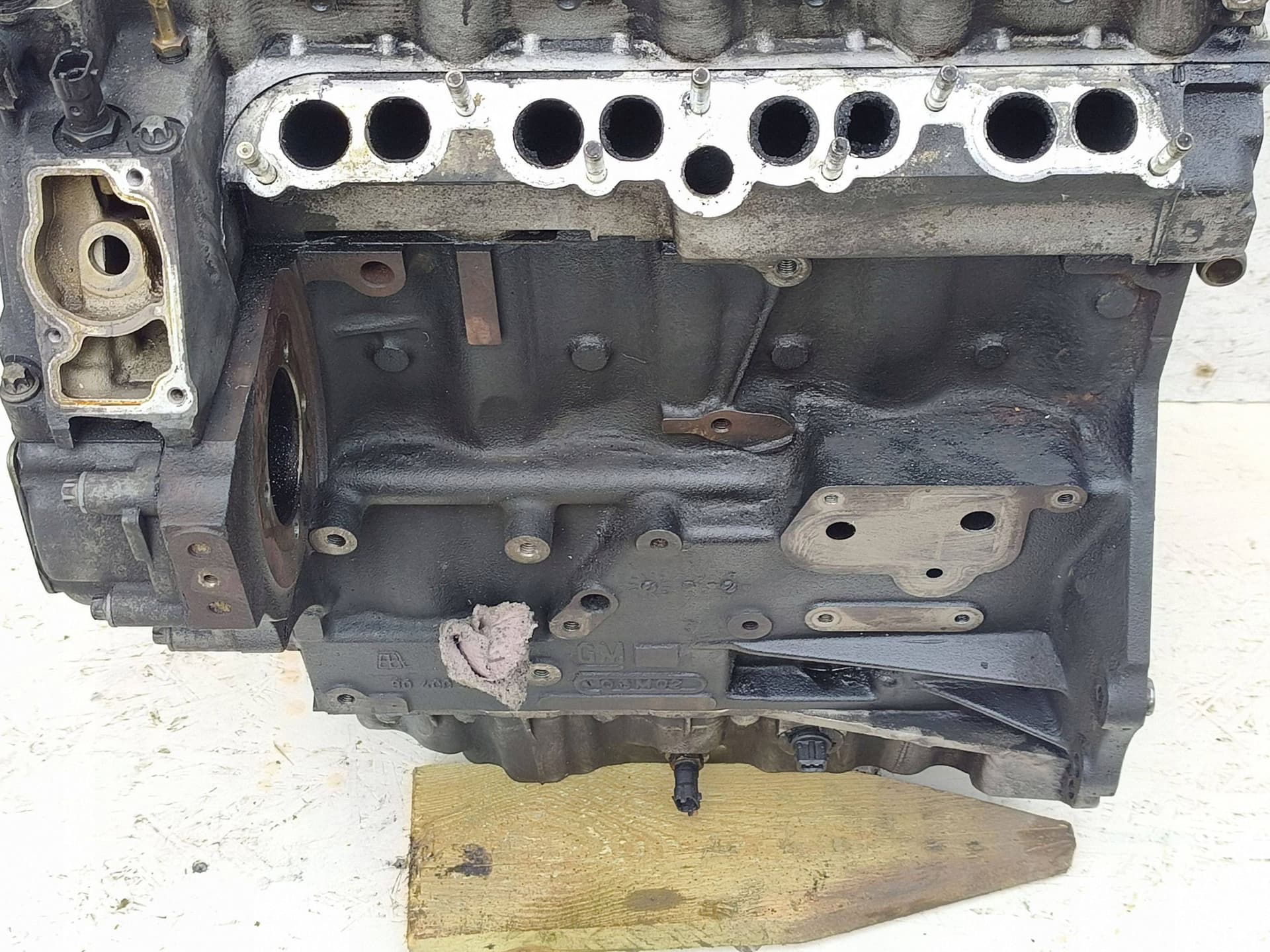 Moteur Y 22 DTR — vue 3
