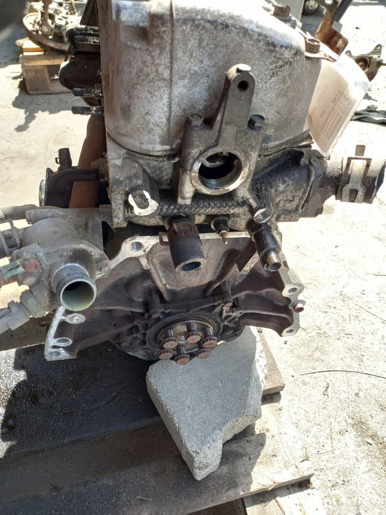 Moteur D14A8 — vue 3