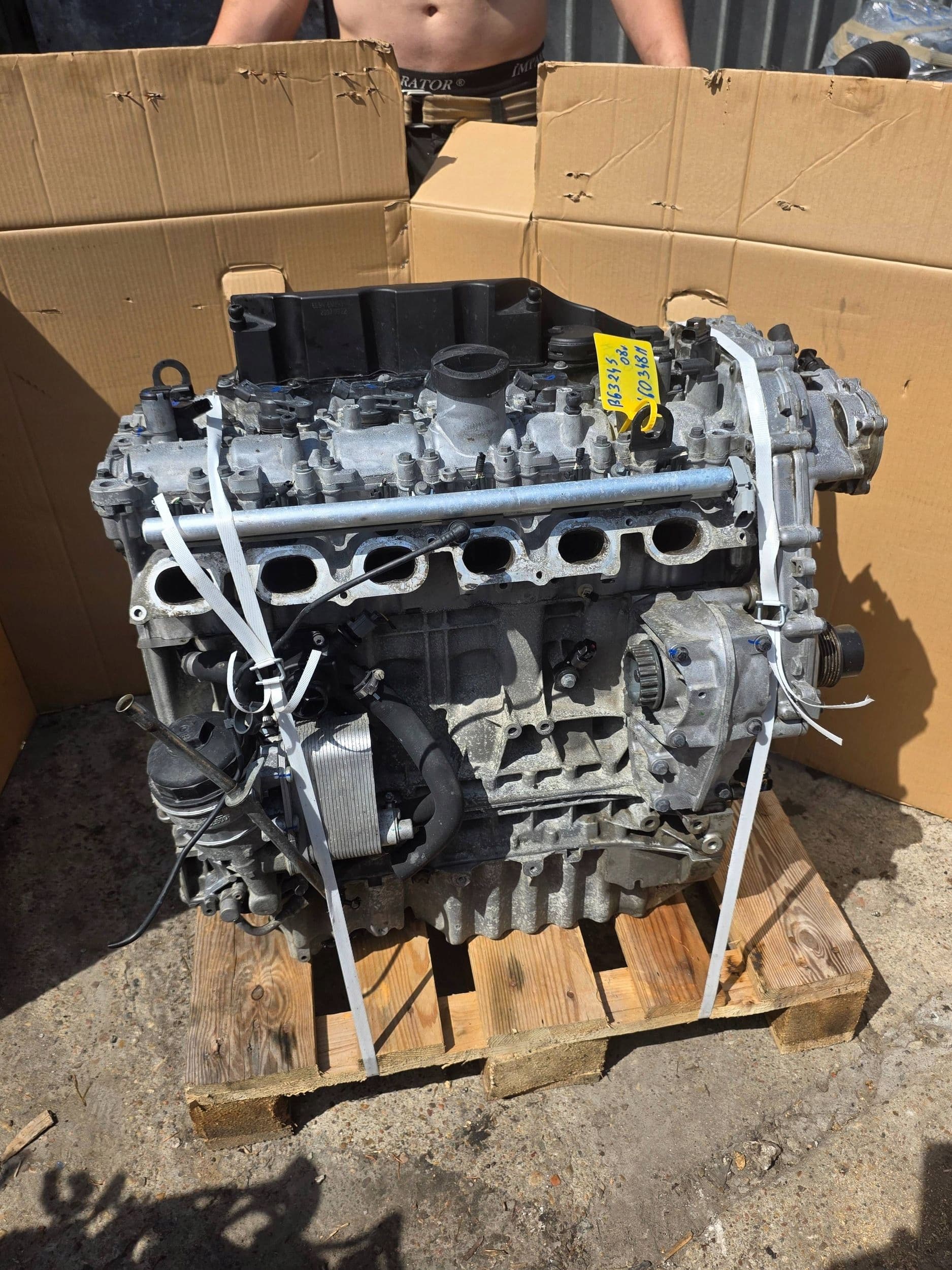 Moteur B 6324 S — vue 2