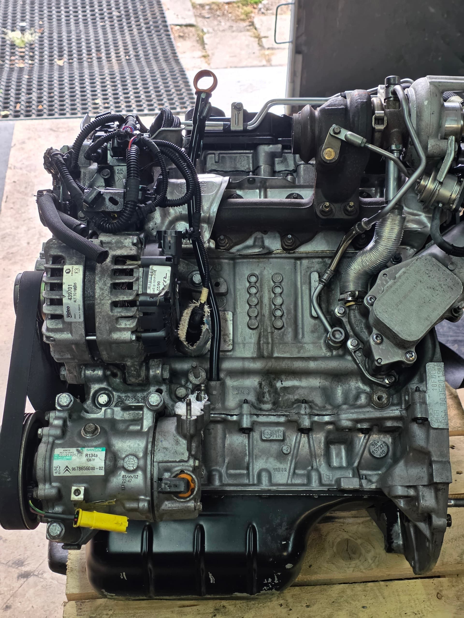Moteur 8HT (DV4TD) — vue 2