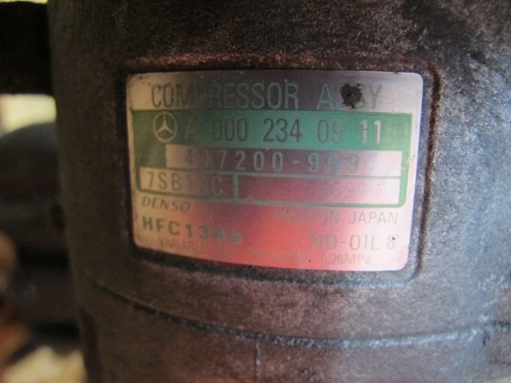 Moteur M 111.944 — vue 4
