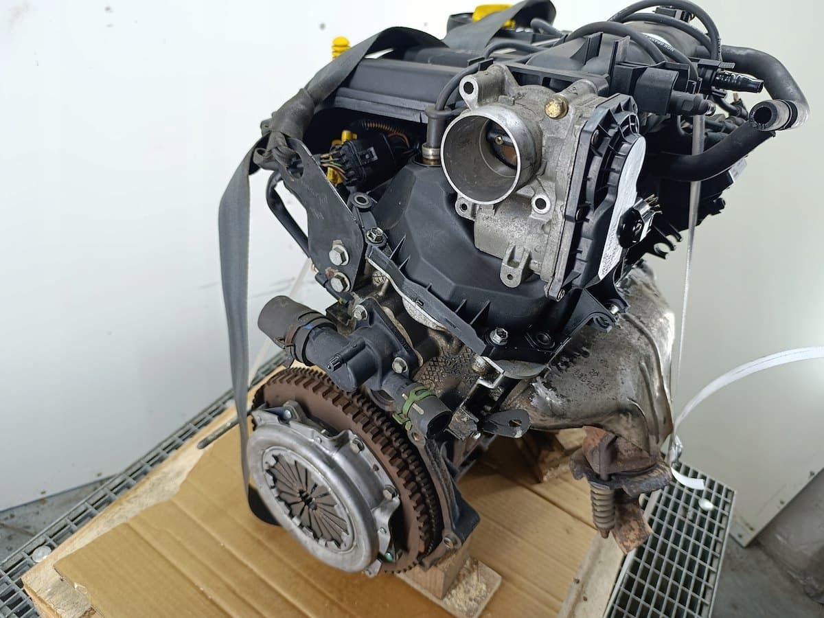 Moteur D4F 722 — vue 7
