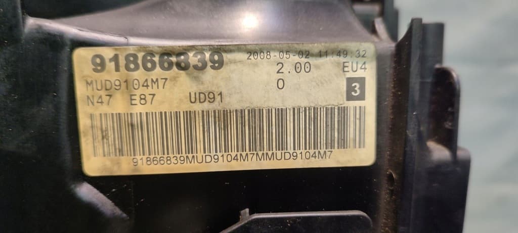 Moteur N47 D20 A — vue 5