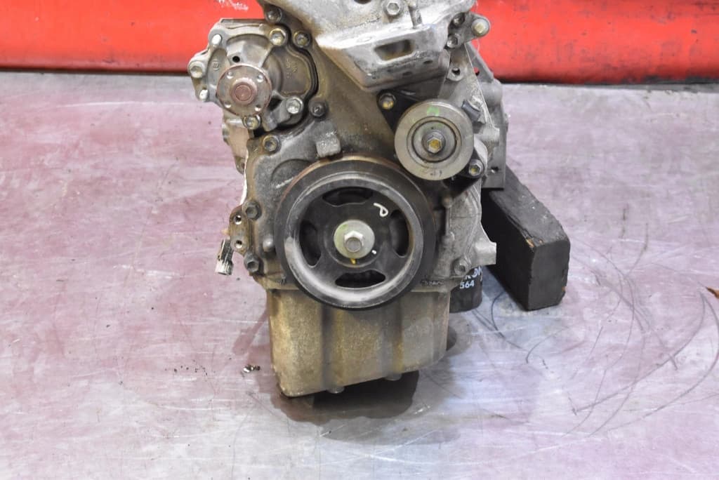 Moteur K10 B — vue 8