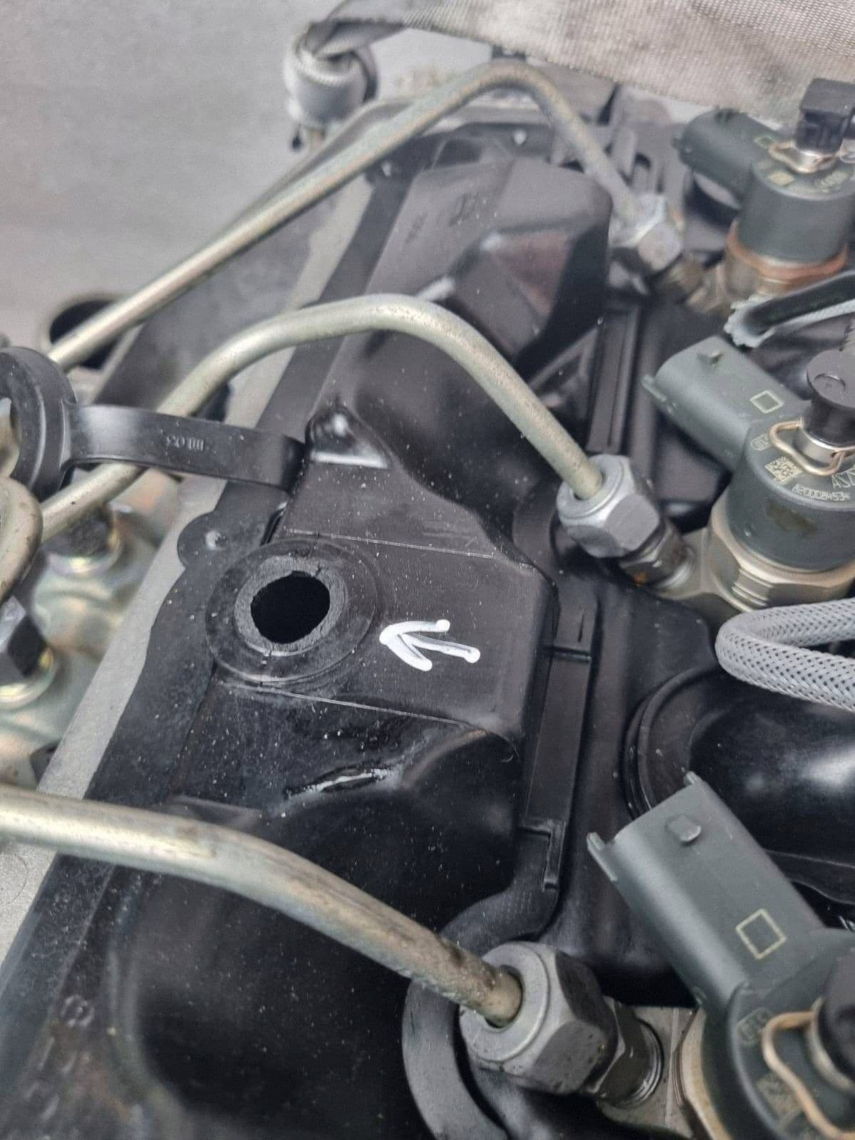 Moteur G9T 742 — vue 10