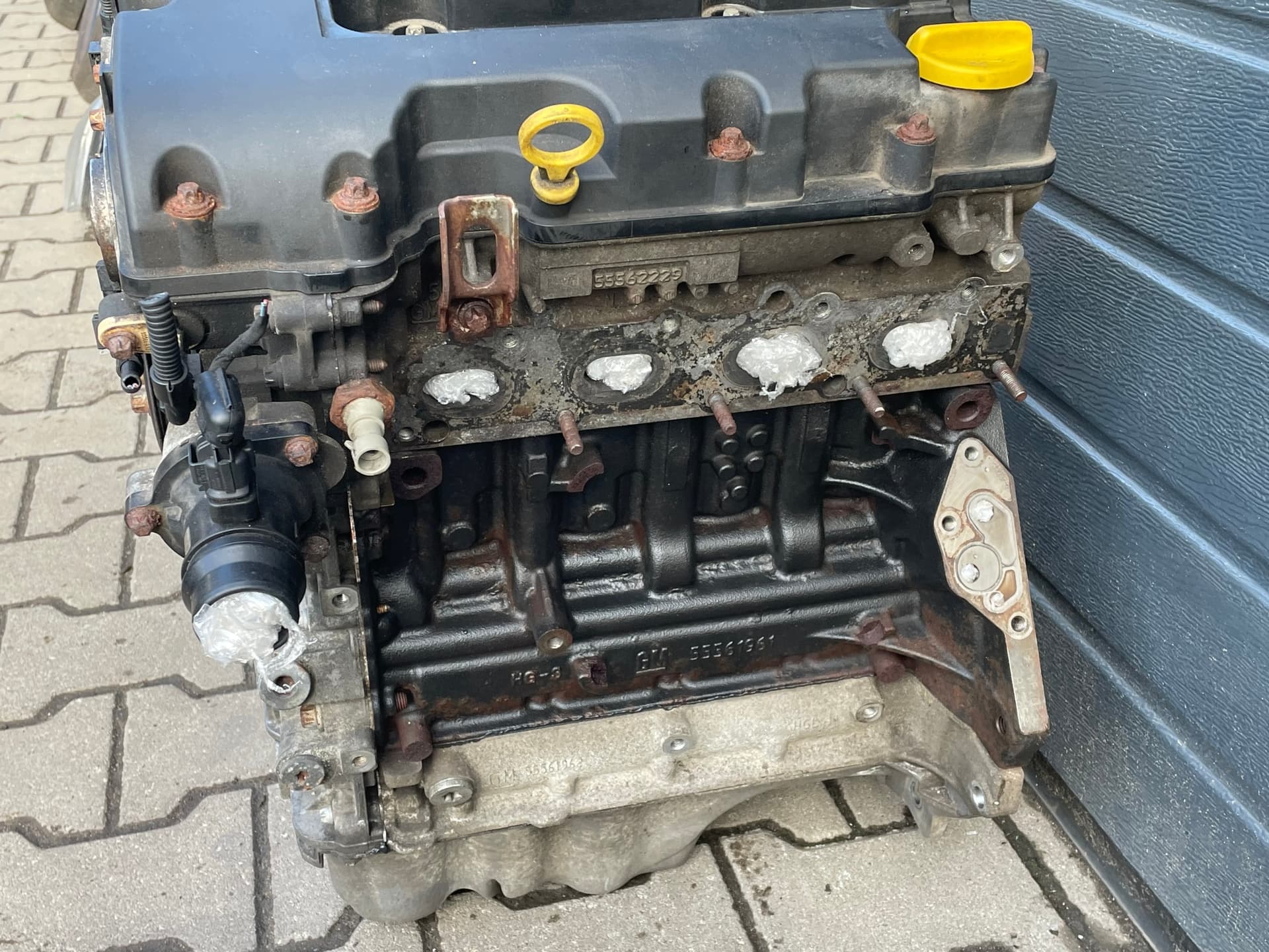 Moteur A 12 XER — vue 13