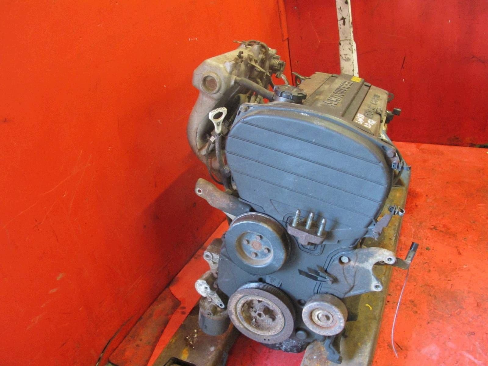 Moteur 4G63 (DOHC 16V) — vue 3