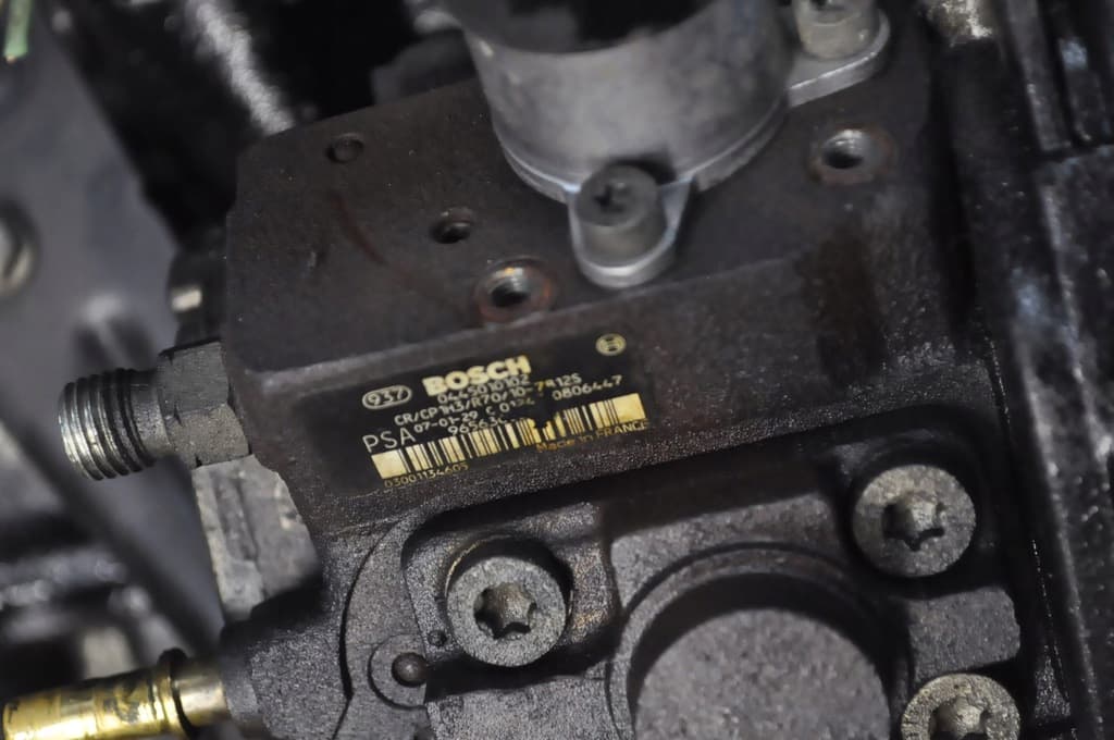 Moteur 9HV (DV6TED4B) — vue 2